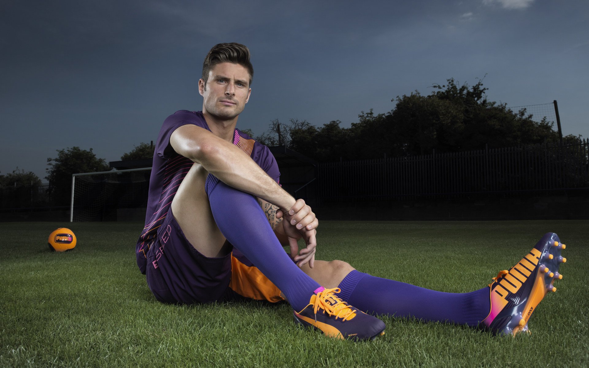 拉齐奥强化右路通道形成配合支点